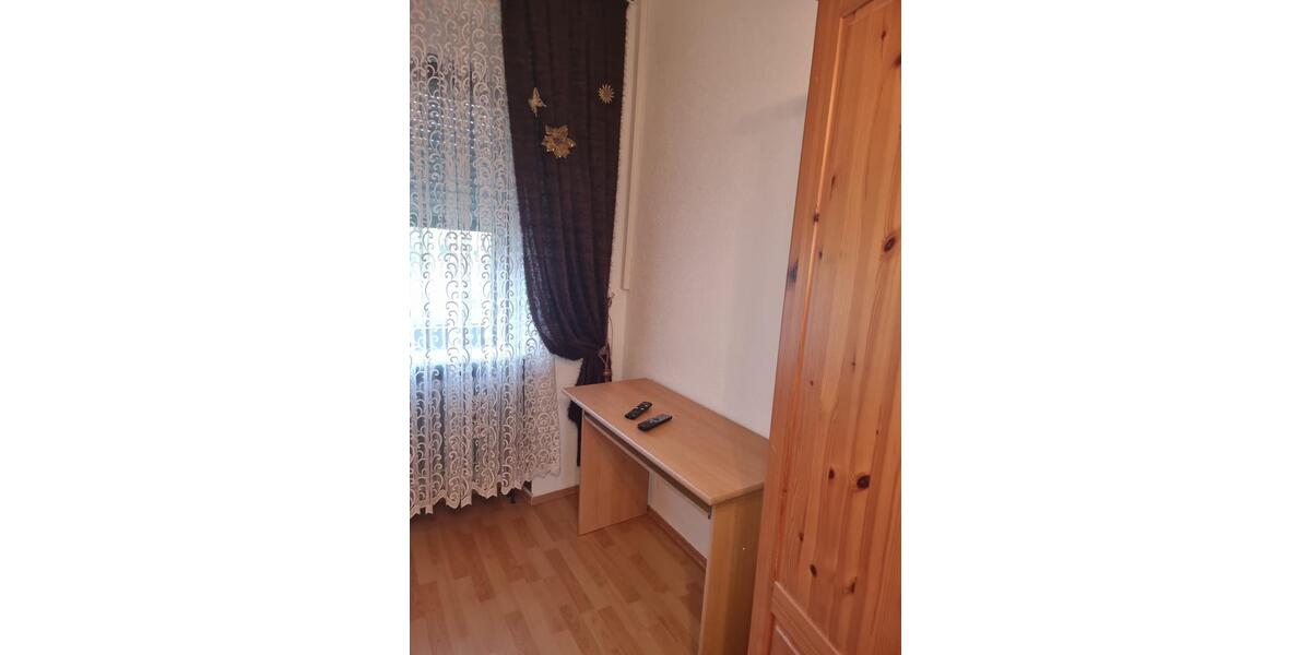Erdgeschoßwohnung Homburg - 2 Zimmer, 80 m&sup2;, 1.000&euro; | Angebot:26447619