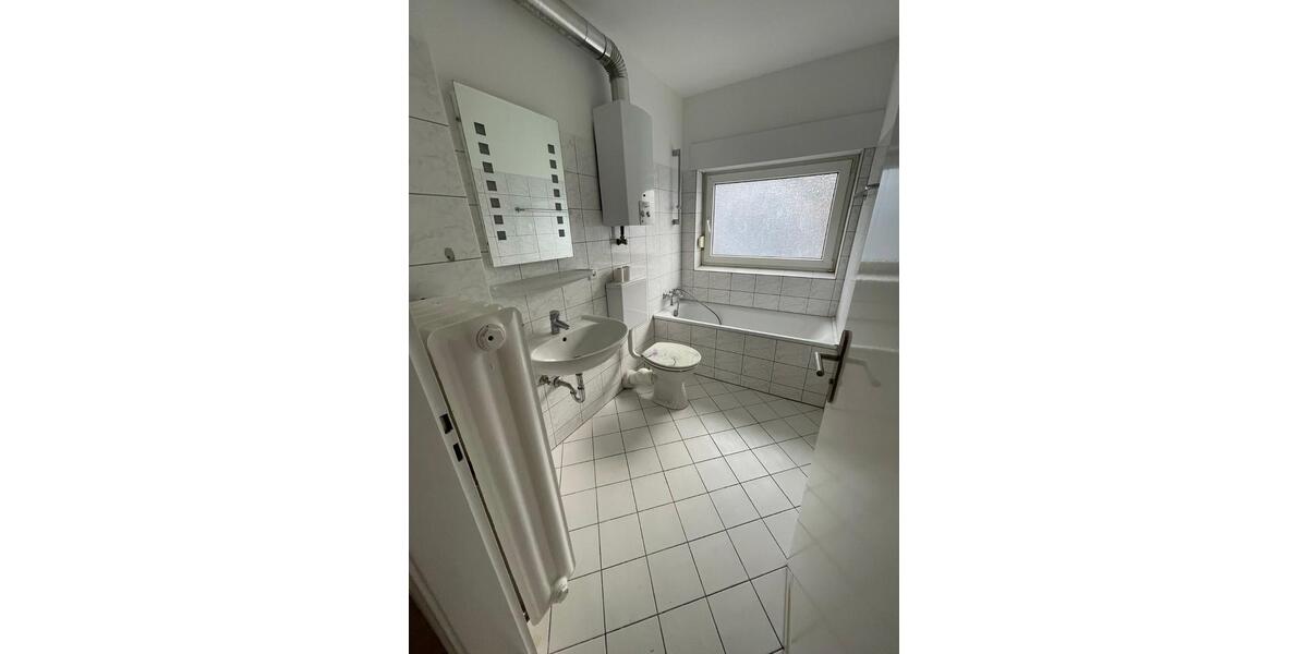 Etagenwohnung Krefeld Benrad - 4 Zimmer, 82 m&sup2;, 795&euro; | Angebot:26614585