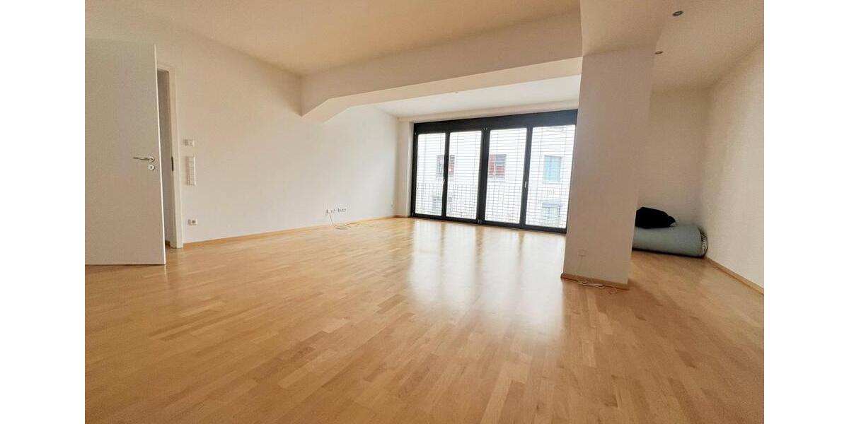 Loft - Studio - Atelier Stuttgart Fasanenhof-Ost - 3 Zimmer, 126 m&sup2;, 1.800&euro; | Angebot:23538088