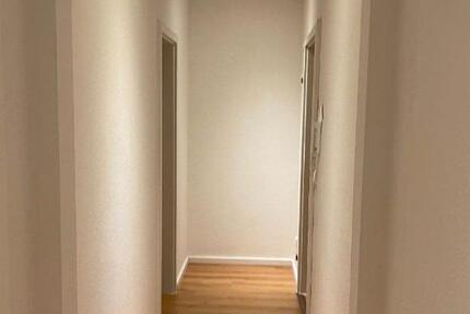 Wohnung Magdeburg Brückfeld - 4 Zimmer, 130 m&sup2;, 1.099&euro; | Angebot:25057075