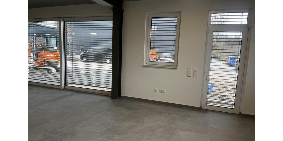 Gewerbeobjekt Philippsburg - 1.850&euro; | Angebot:25891580