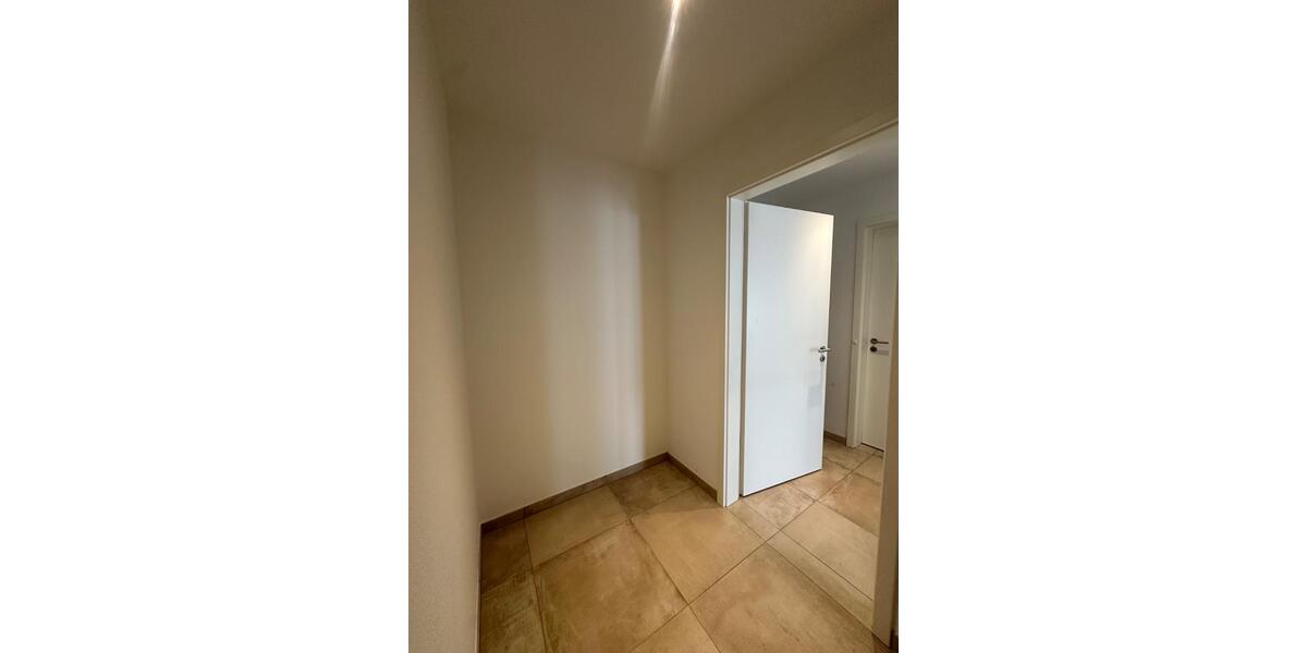 Etagenwohnung Trier Feyen-Weismark - 3 Zimmer, 76 m&sup2;, 950&euro; | Angebot:25979731