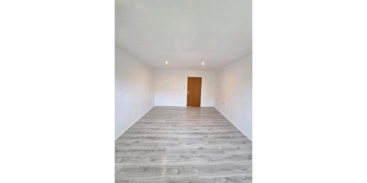 Etagenwohnung Immenhausen - 3 Zimmer, 65 m&sup2;, 800&euro; | Angebot:26236791