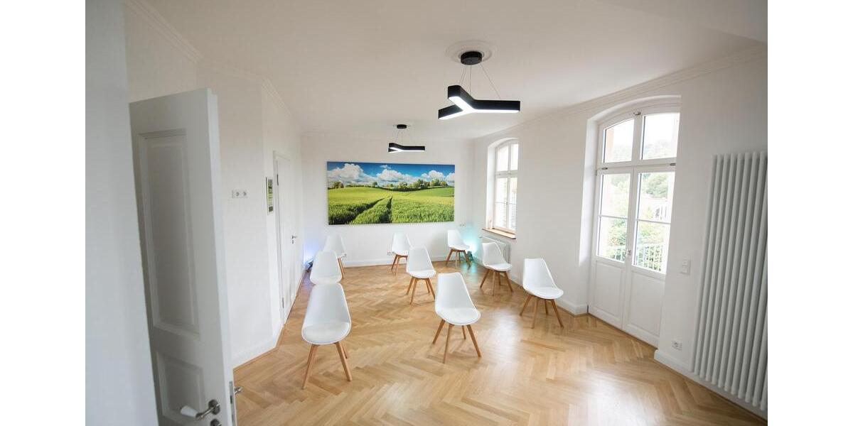 Etagenwohnung Kassel Bad Wilhelmshöhe - 6 Zimmer, 160 m&sup2;, 2.650&euro; | Angebot:25071348