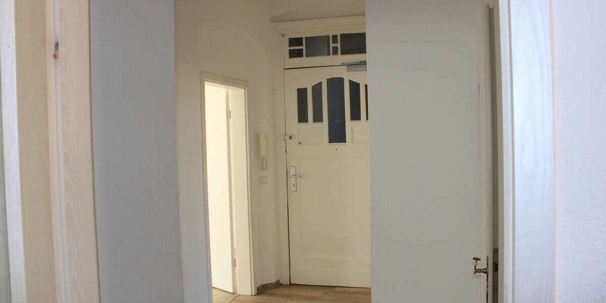 geräumige 3-Raum Wohnung mit Balkon & Badewanne * Einbauküche möglich - Appartement Magdeburg Stadtfeld Ost | Angebot:10094192