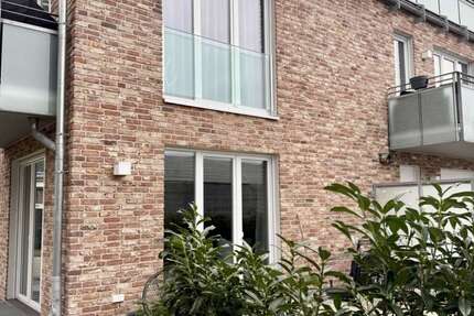 Wohnung Hamburg / Hummelsbüttel Hummelsbüttel - 3.5 Zimmer, 100 m&sup2;, 2.100&euro; | Angebot:26185362