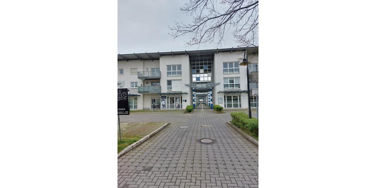 Etagenwohnung Schönebeck (Elbe) - 3 Zimmer, 79 m&sup2;, 550&euro; | Angebot:26262558