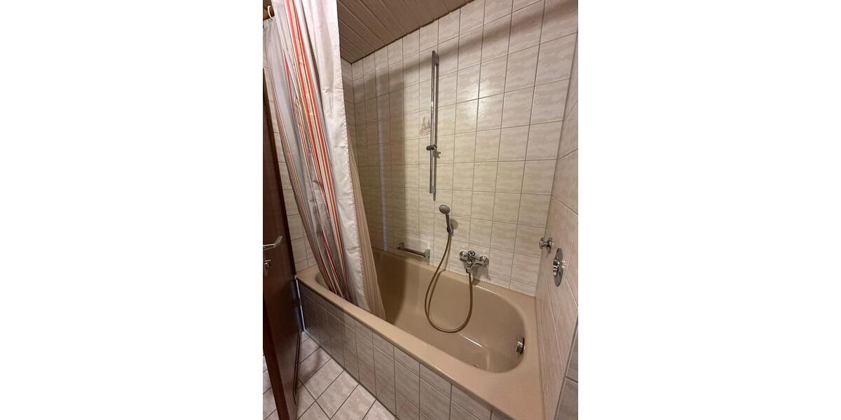 Terrassenwohnung Bad Urach - 2 Zimmer, 58 m&sup2;, 750&euro; | Angebot:26493413