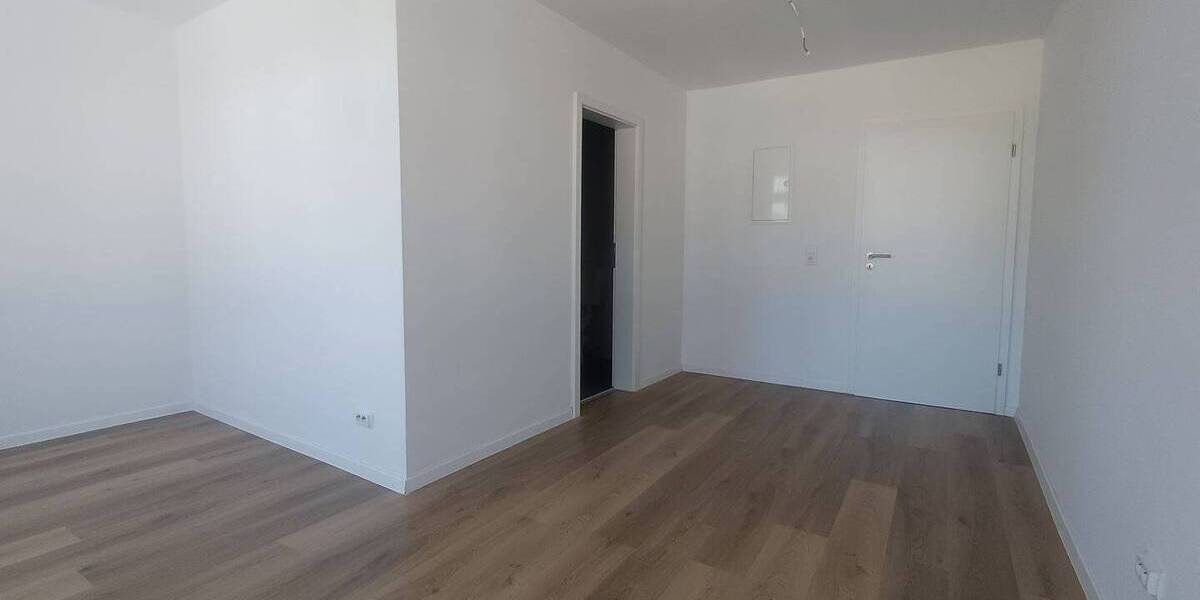 Etagenwohnung Glauchau - 4 Zimmer, 89 m&sup2;, 499&euro; | Angebot:26816314
