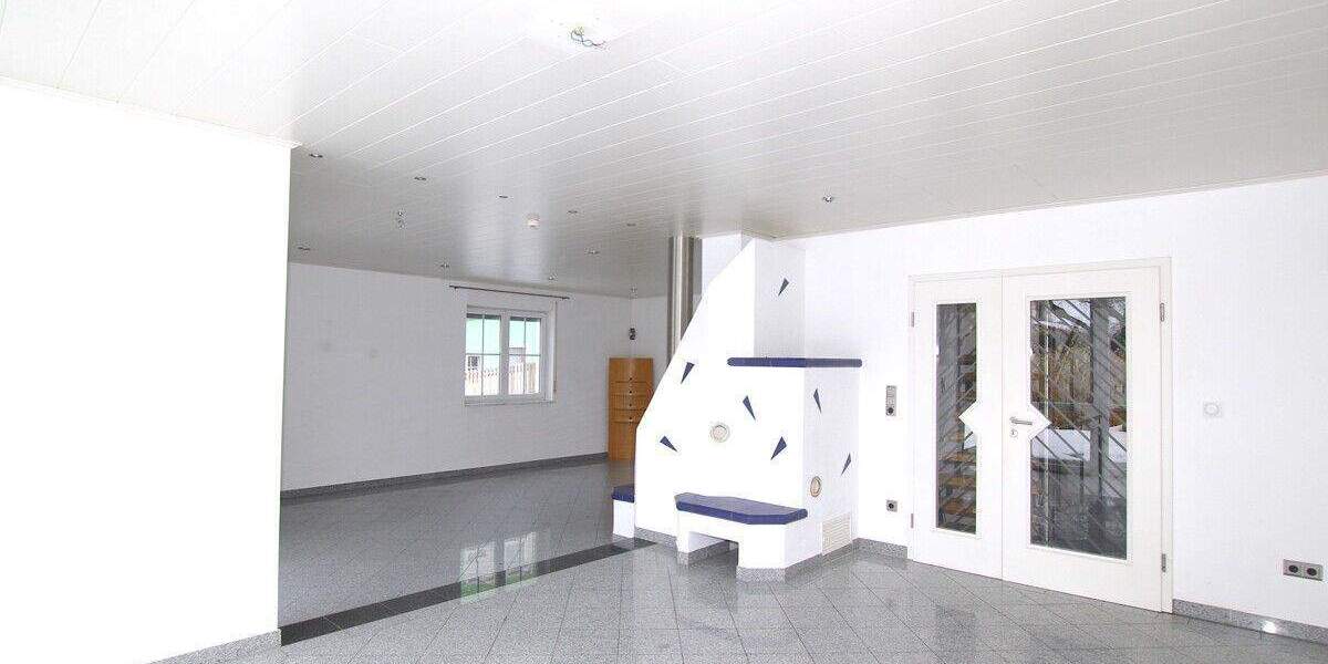 Doppelhaushälfte Lupburg - 4 Zimmer, 170 m&sup2;, 1.440&euro; | Angebot:25744435