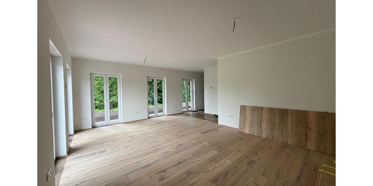 Doppelhaushälfte Schortens - 4 Zimmer, 116 m&sup2;, 1.350&euro; | Angebot:26641332
