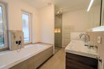 Grafrath - Spacious semi-detached house with sunny garden - temporary rental!