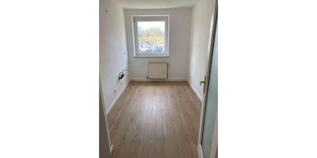 Etagenwohnung Neustadt bei Coburg - 3 Zimmer, 65 m&sup2;, 490&euro; | Angebot:26246924