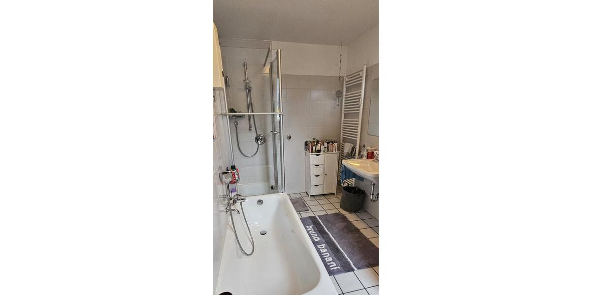 Dachgeschoßwohnung Plettenberg - 2 Zimmer, 70 m&sup2;, 450&euro; | Angebot:26492775