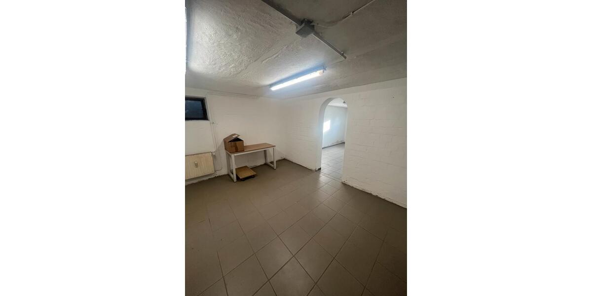 Erdgeschoßwohnung Lunden - 3 Zimmer, 100 m&sup2;, 900&euro; | Angebot:26606241