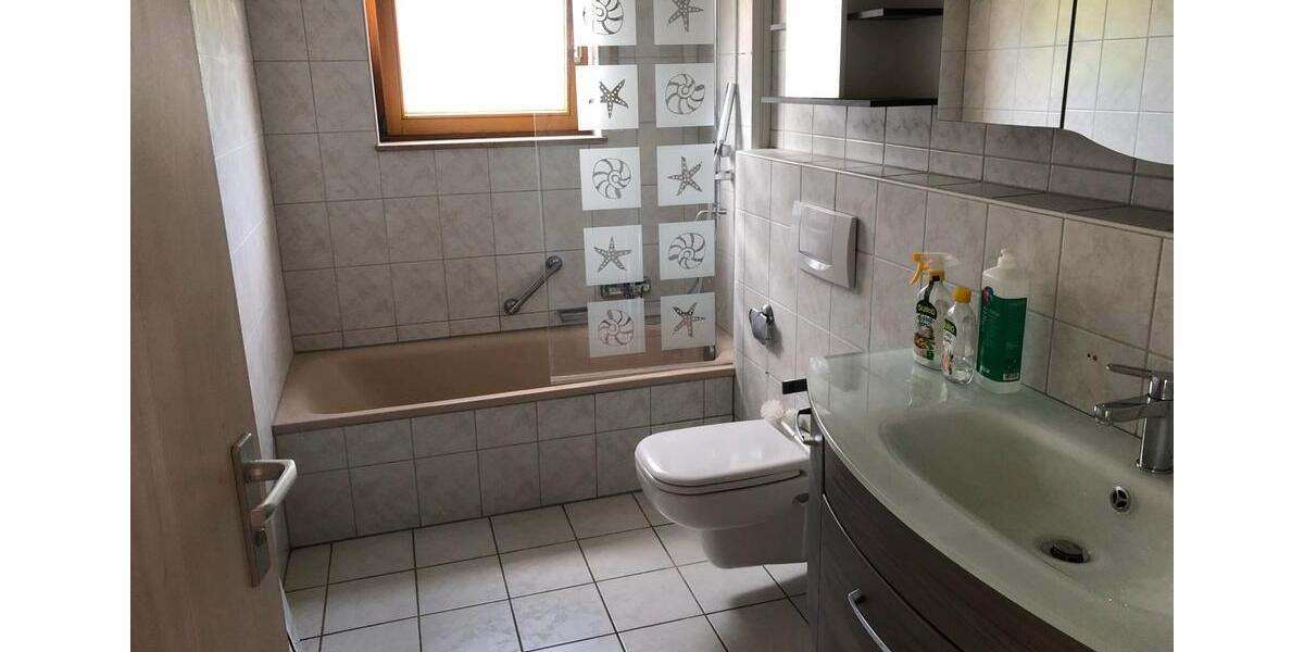 Dachgeschoßwohnung Pfullendorf - 3 Zimmer, 89 m&sup2;, 910&euro; | Angebot:26464813