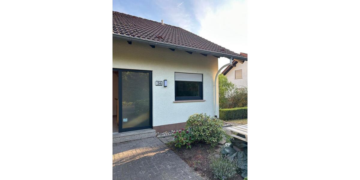 Doppelhaushälfte Hünfeld - 6 Zimmer, 168 m&sup2;, 1.750&euro; | Angebot:25099079