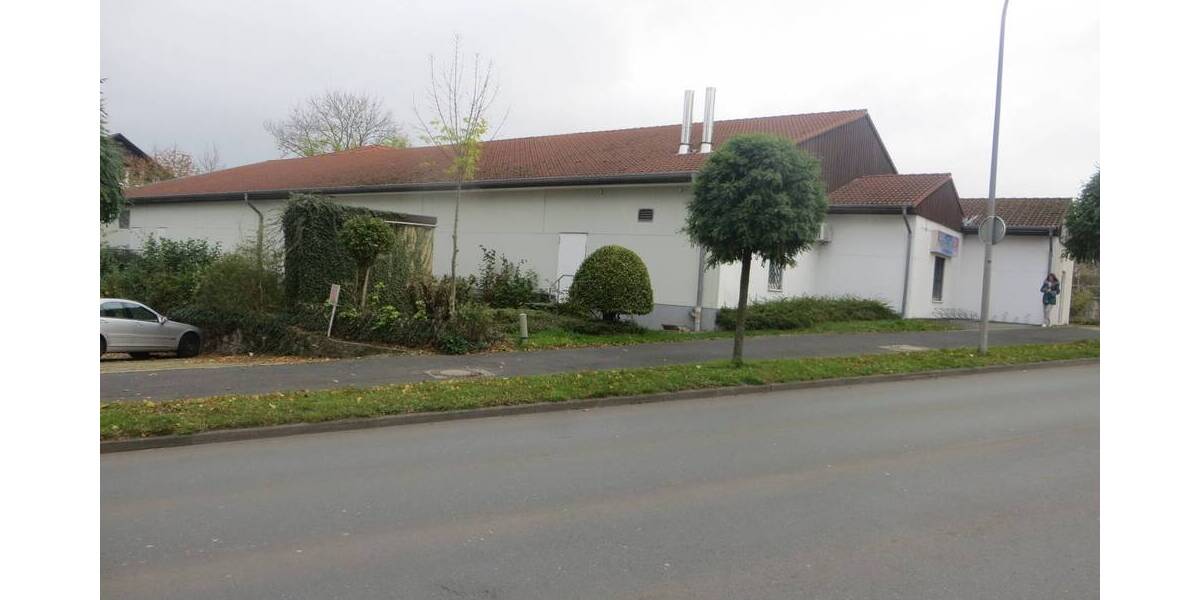 Gewerbeobjekt Schieder-Schwalenberg Schieder - 2 Zimmer, 1.300&euro; | Angebot:23962919