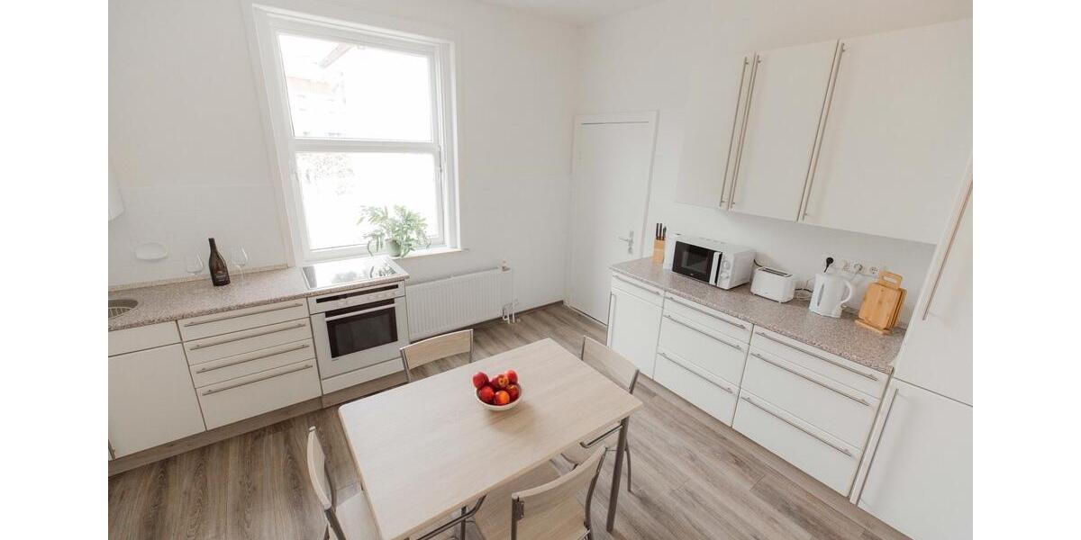 Wohnen auf Zeit Itzehoe - 8 Zimmer, 28 m&sup2;, 25&euro; | Angebot:23618683