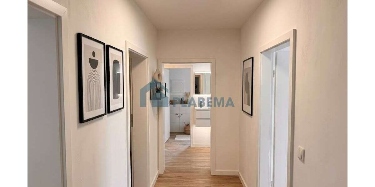Etagenwohnung Neubrandenburg - 4 Zimmer, 91 m&sup2;, 1.240&euro; | Angebot:26676130
