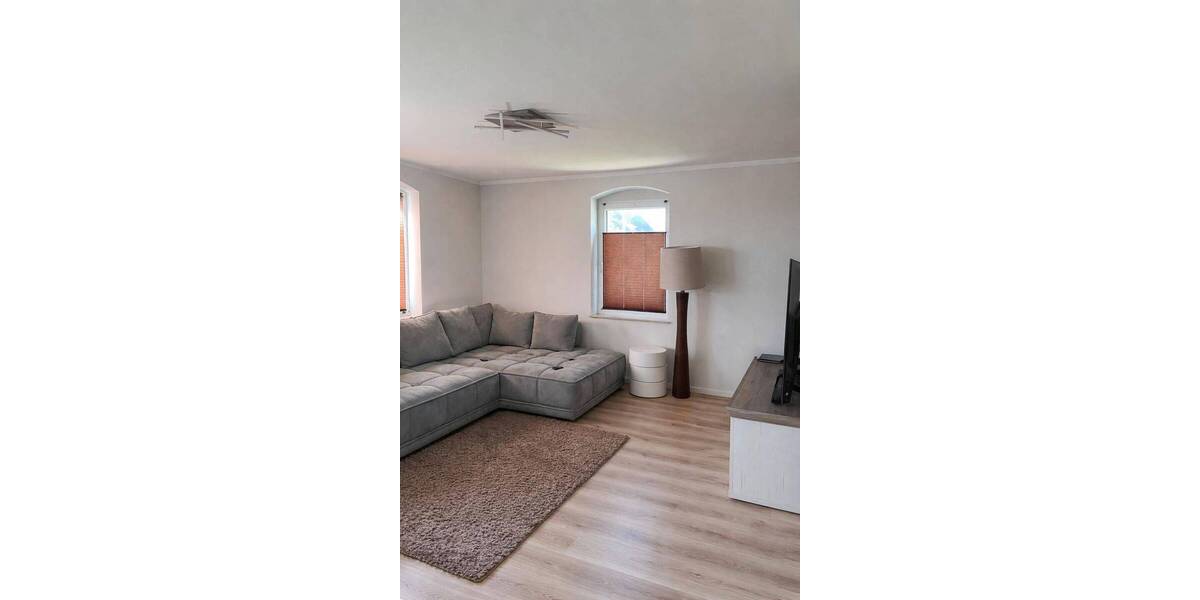 Etagenwohnung Oberhermsdorf Oberhermsdorf - 4 Zimmer, 84 m&sup2;, 1.010&euro; | Angebot:26036907