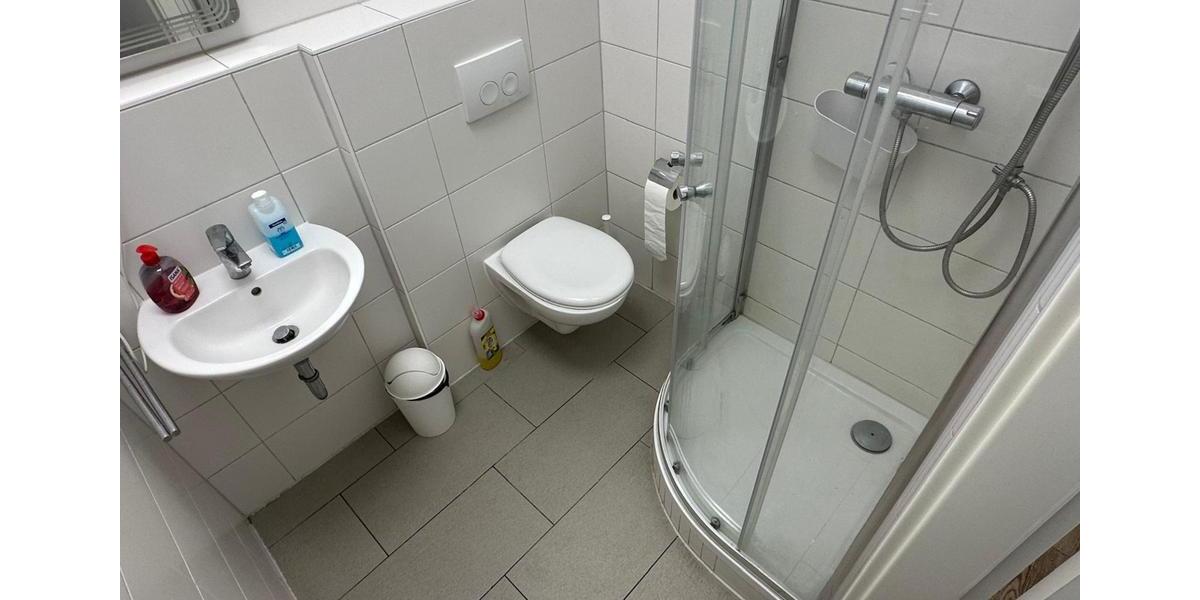 Wohnen auf Zeit Untereisesheim - 1 Zimmer, 12 m&sup2;, 812&euro; | Angebot:26213599