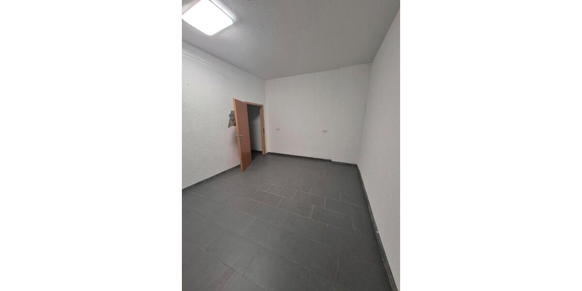 Erdgeschoßwohnung Bad Schussenried - 1 Zimmer, 65 m&sup2;, 850&euro; | Angebot:26183552
