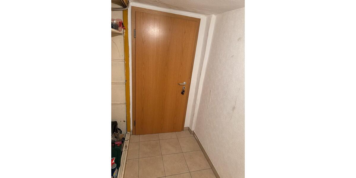 Etagenwohnung Esslingen am Neckar Oberesslingen - 1.5 Zimmer, 38 m&sup2;, 550&euro; | Angebot:26699902