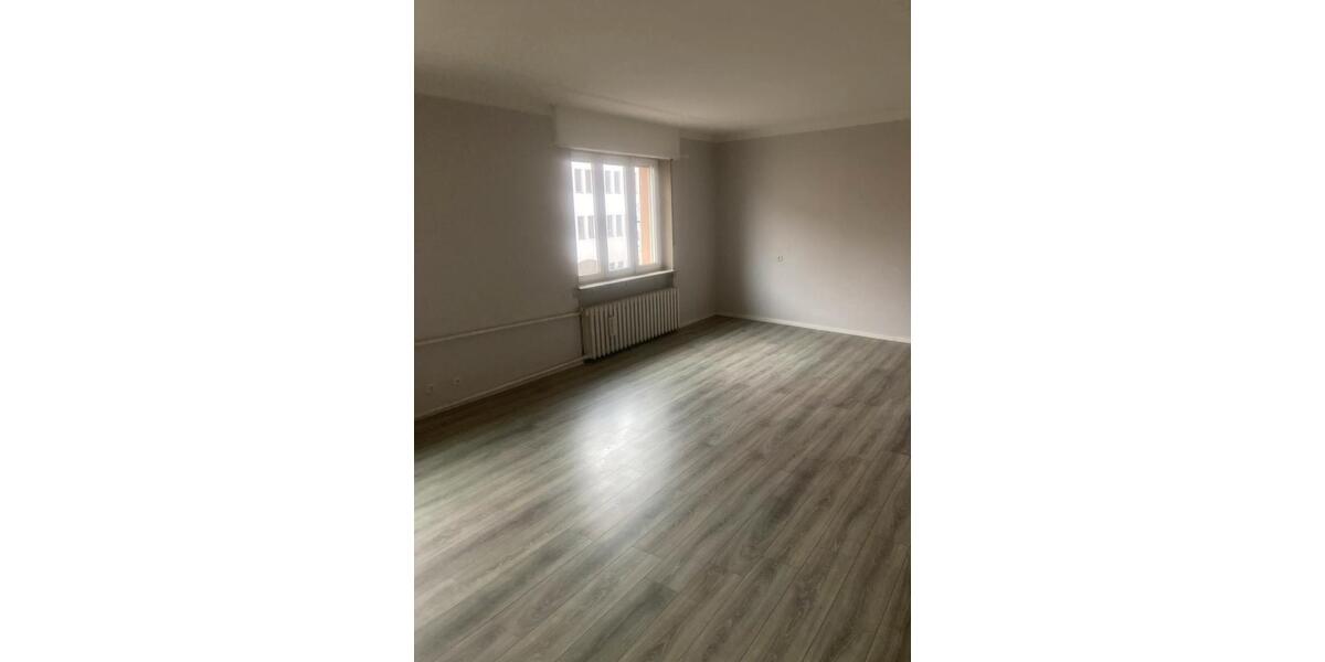 Hochparterre Bernau bei Berlin - 2 Zimmer, 90 m&sup2;, 890&euro; | Angebot:24399214