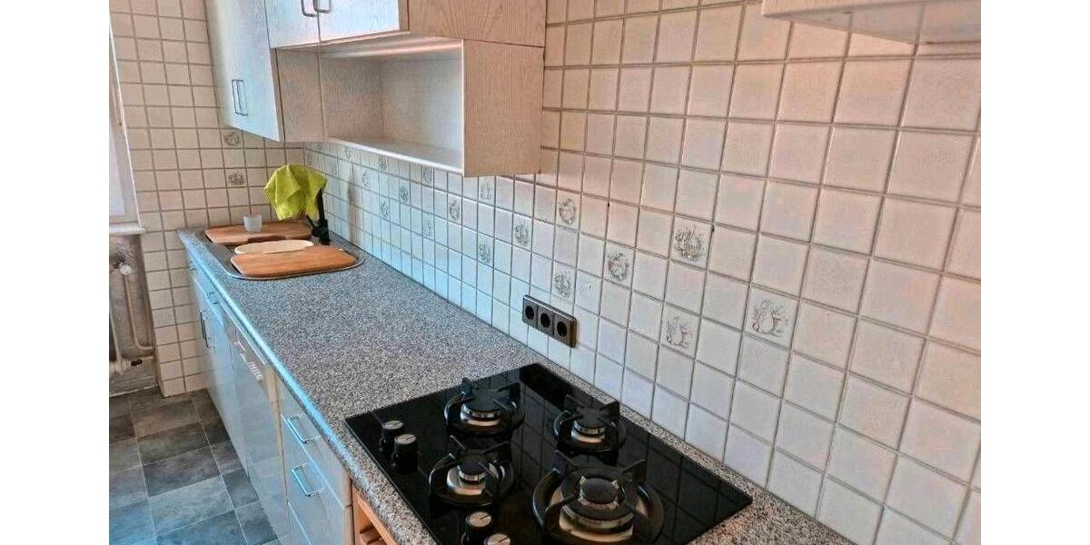 Etagenwohnung Saarbrücken West - 3 Zimmer, 70 m&sup2;, 570&euro; | Angebot:26573105