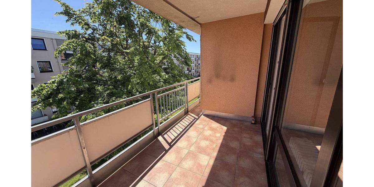 Etagenwohnung Wunstorf - 4 Zimmer, 100 m&sup2;, 1.000&euro; | Angebot:26841358