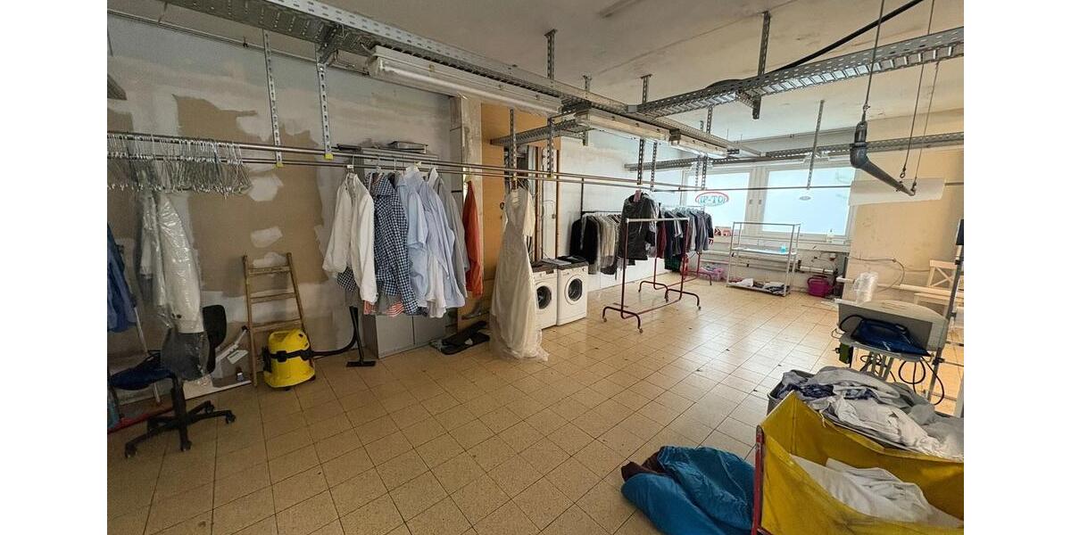 Gewerbeimmobilie und Wohnen vereint 3 zimmer