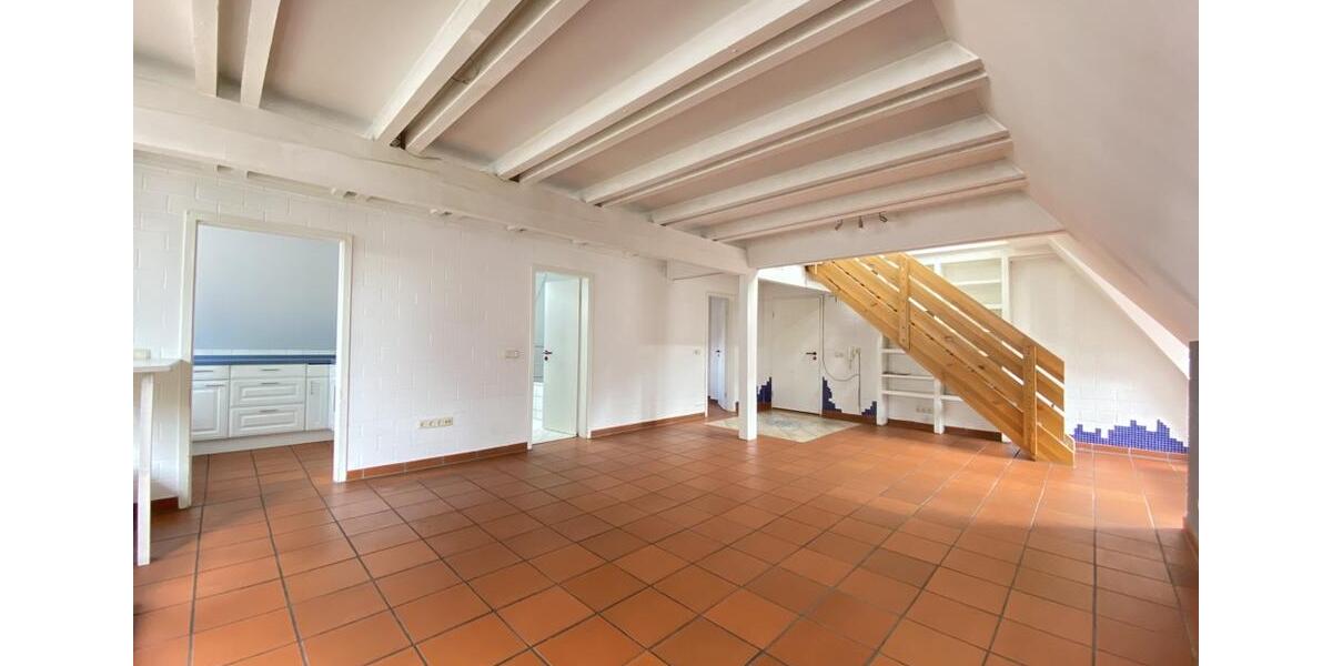 Etagenwohnung Lich - 3 Zimmer, 89 m&sup2;, 900&euro; | Angebot:26163486