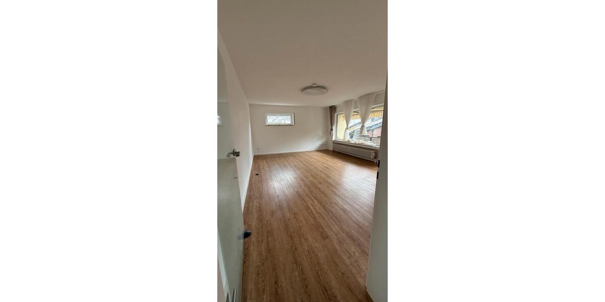 Etagenwohnung Meinerzhagen - 4 Zimmer, 98 m&sup2;, 960&euro; | Angebot:24689639