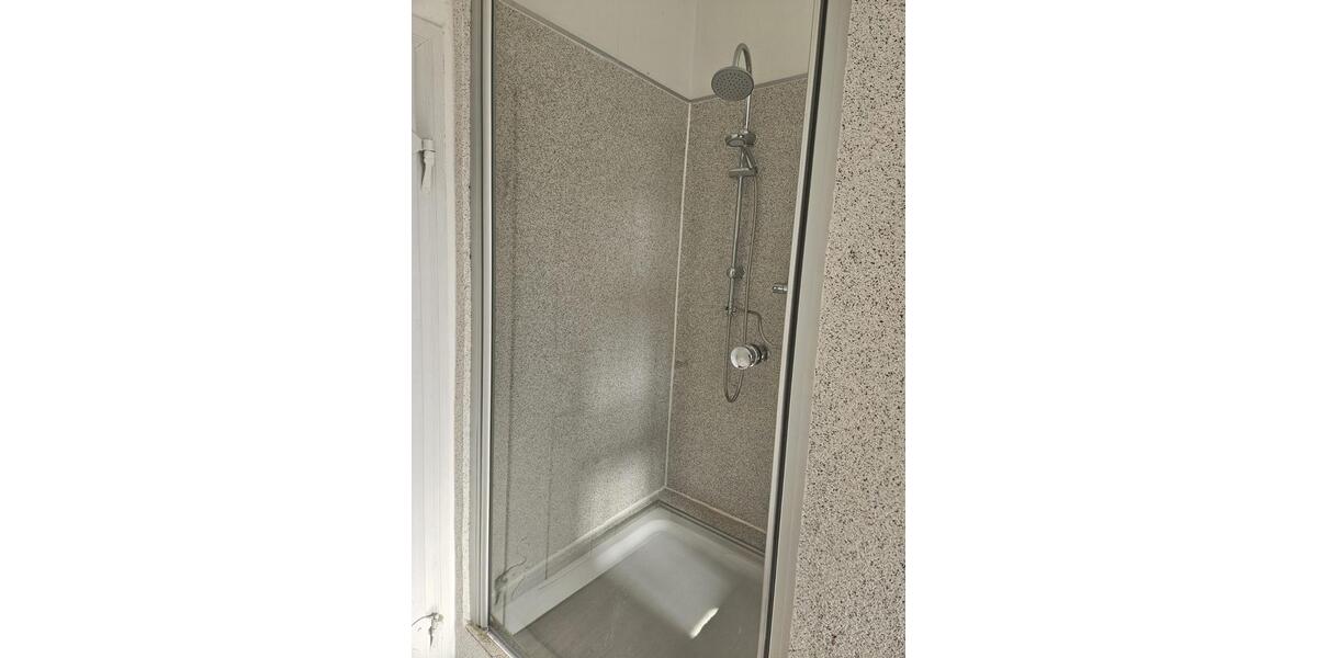 Etagenwohnung Diesdorf - 3.5 Zimmer, 97 m&sup2;, 420&euro; | Angebot:25843384