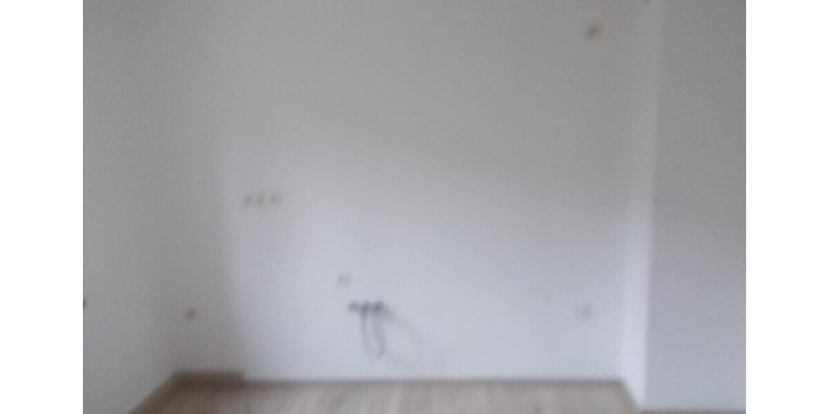 Erdgeschoßwohnung Bad Lobenstein - 4 Zimmer, 75 m&sup2;, 540&euro; | Angebot:23877124