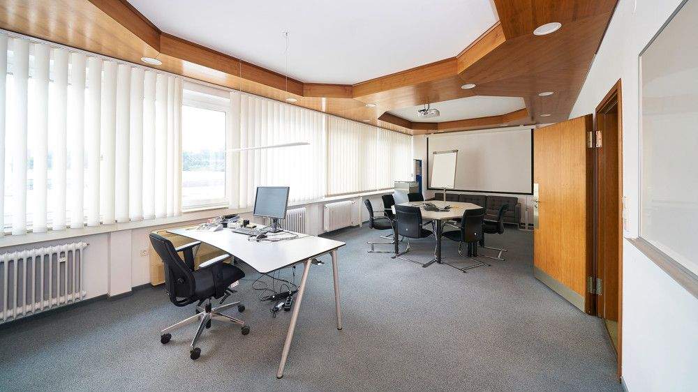 Gewerbeobjekt Ludwigsburg / Neckarweihingen Neckarweihingen - 7.425&euro; | Angebot:22999335