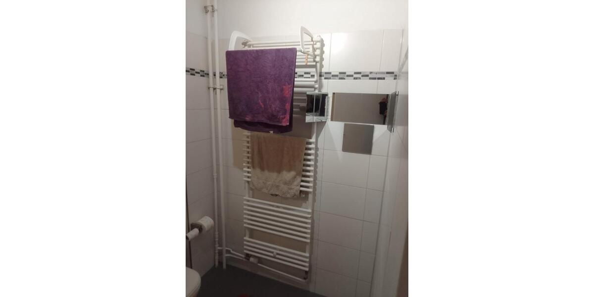 Erdgeschoßwohnung Hamburg Lohbrügge - 12 Zimmer, 60 m&sup2;, 365&euro; | Angebot:25307684