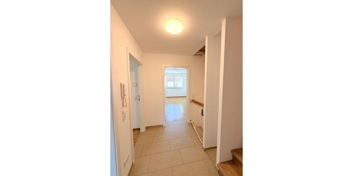 Reihenhaus Grenzach-Wyhlen Wyhlen - 5 Zimmer, 160 m&sup2;, 2.270&euro; | Angebot:23620295