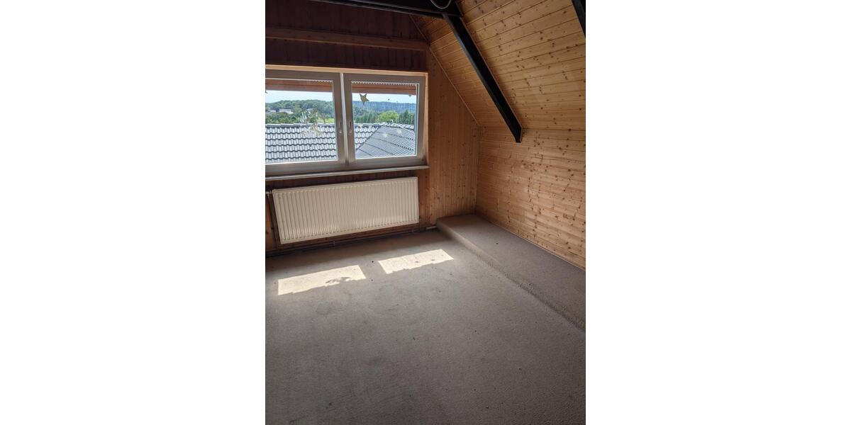 Großes Haus mit Keller und Garten nähe Hennef Uckerath 6 zimmer