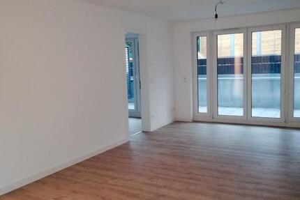 Wohnung Falkensee - 2 Zimmer, 75 m&sup2;, 950&euro; | Angebot:26443020