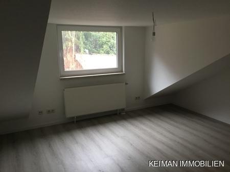 Dachgeschoßwohnung Bad Neuenahr-Ahrweiler Ahrweiler - 3 Zimmer, 71 m&sup2;, 610&euro; | Angebot:24795039