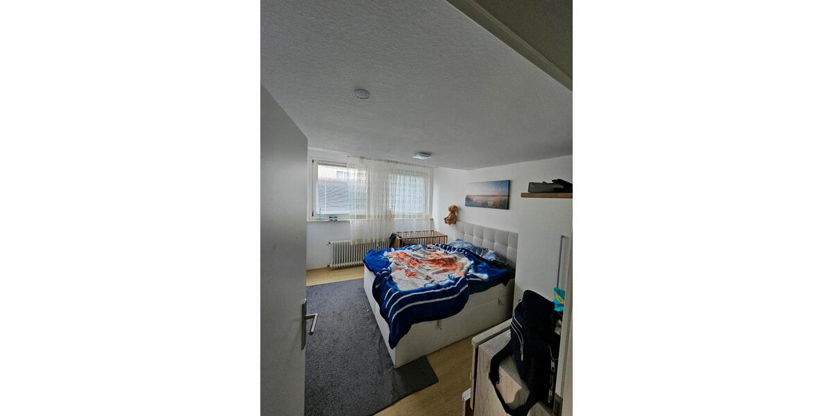 Erdgeschoßwohnung Horn-Bad Meinberg Bad Meinberg - 4 Zimmer, 117 m&sup2;, 950&euro; | Angebot:26286783