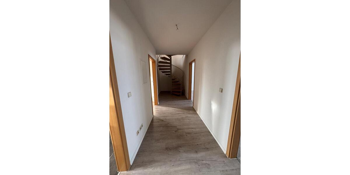 Maisonettenwohnung Sonneberg - 3 Zimmer, 82 m&sup2;, 550&euro; | Angebot:24710993