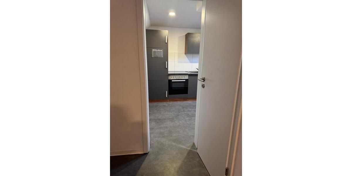Dachgeschoßwohnung Germersheim - 1 Zimmer, 45 m&sup2;, 600&euro; | Angebot:26163145