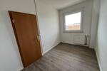 Etagenwohnung Zwickau Pölbitz - 4 Zimmer, 70 m&sup2;, 460&euro; | Angebot:26842162