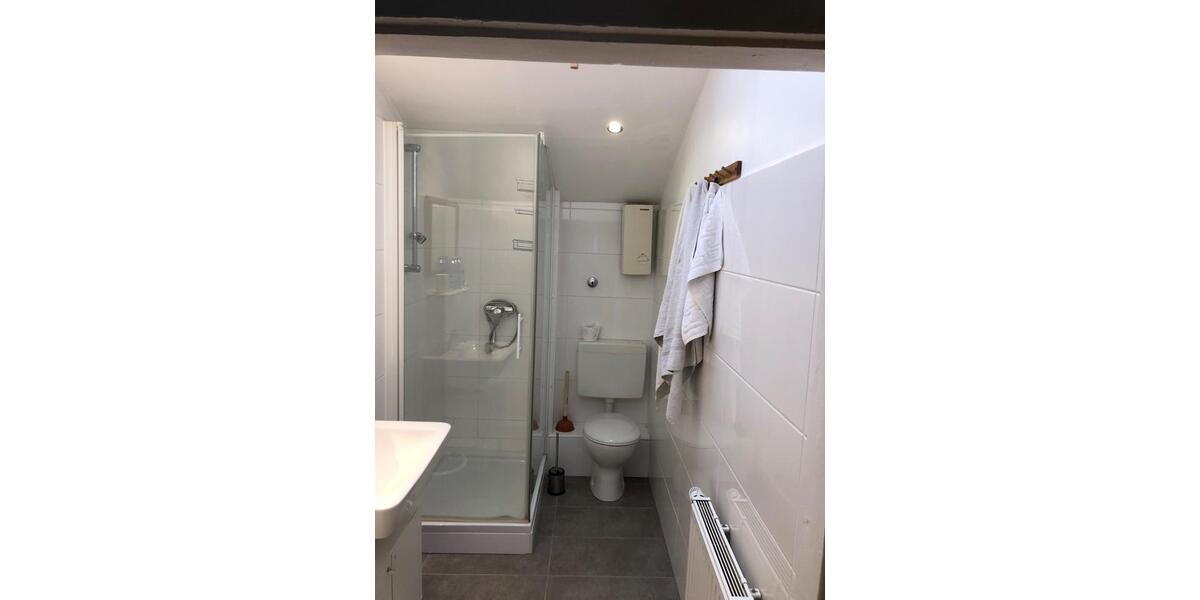 2-Zimmer Dachgeschoss Wohnung 2 zimmer