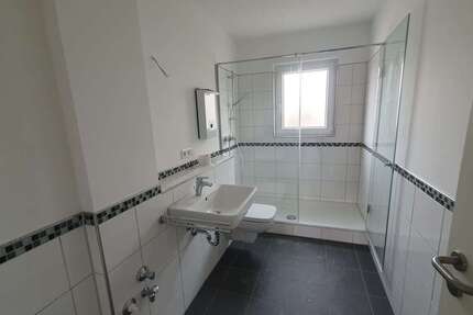 Wohnung Krefeld Dießem - 3 Zimmer, 71 m&sup2;, 738&euro; | Angebot:27024340