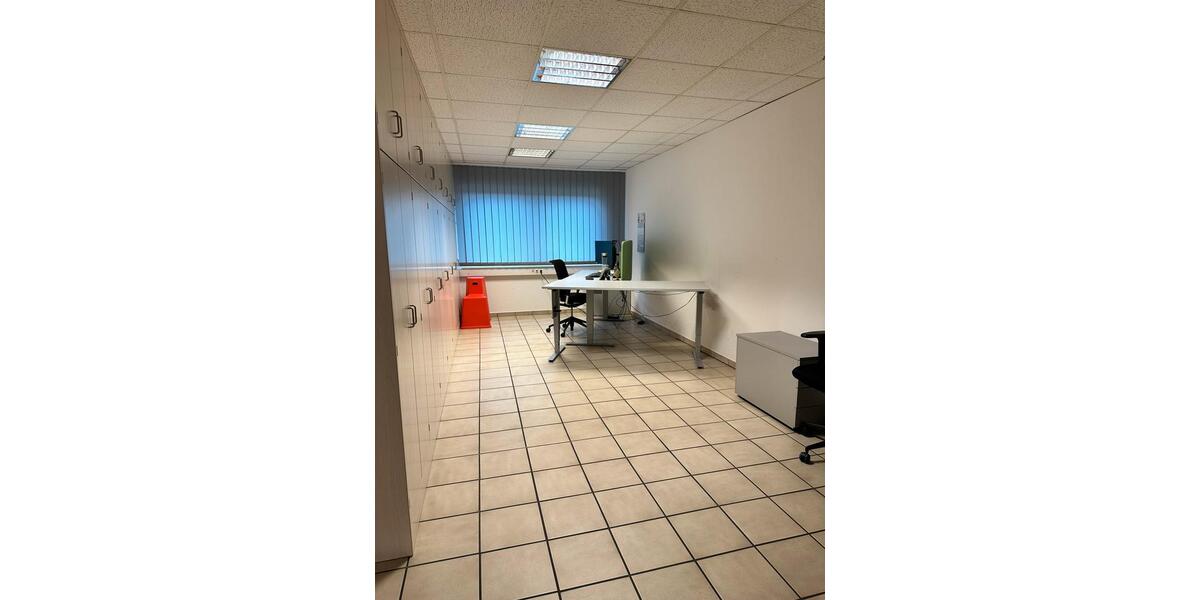 Gewerbeobjekt Kirchlengern - 2.200&euro; | Angebot:26022633