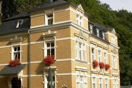 Wohnung Schwarzenberg/Erzg. Erzg. - 3 Zimmer, 98 m&sup2;, 528&euro; | Angebot:26071250